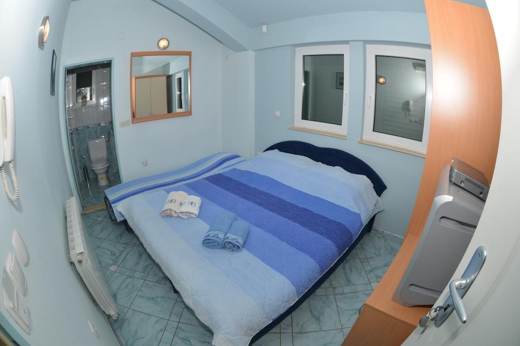 Rooms And Apartaments De Niro Trpejca Szoba fotó