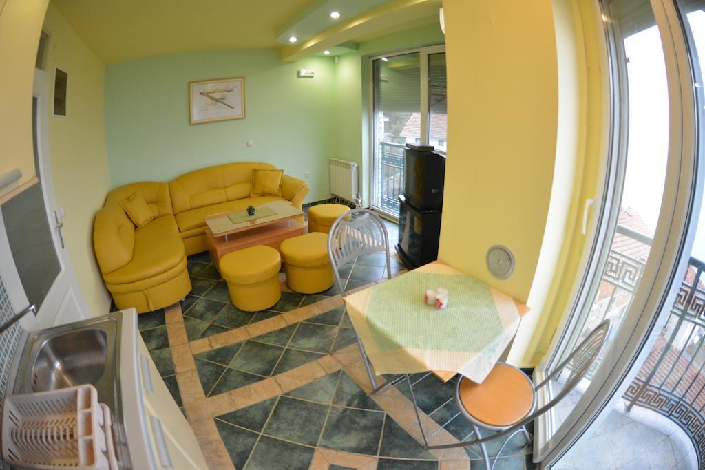 Rooms And Apartaments De Niro Trpejca Szoba fotó